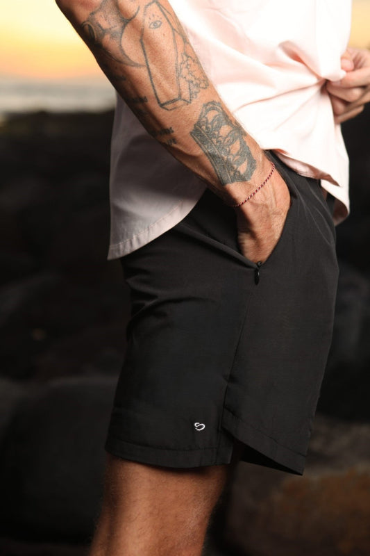 Men 7" Shorts Black Side